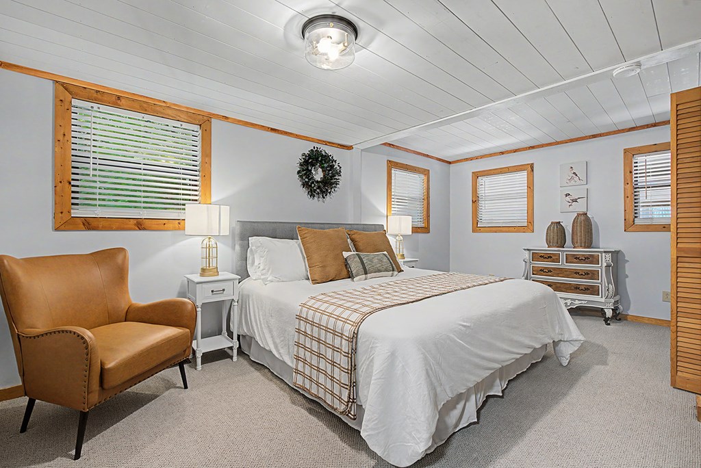 434839 Ellijay Active