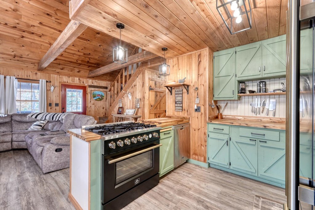 434872 Blairsville Active