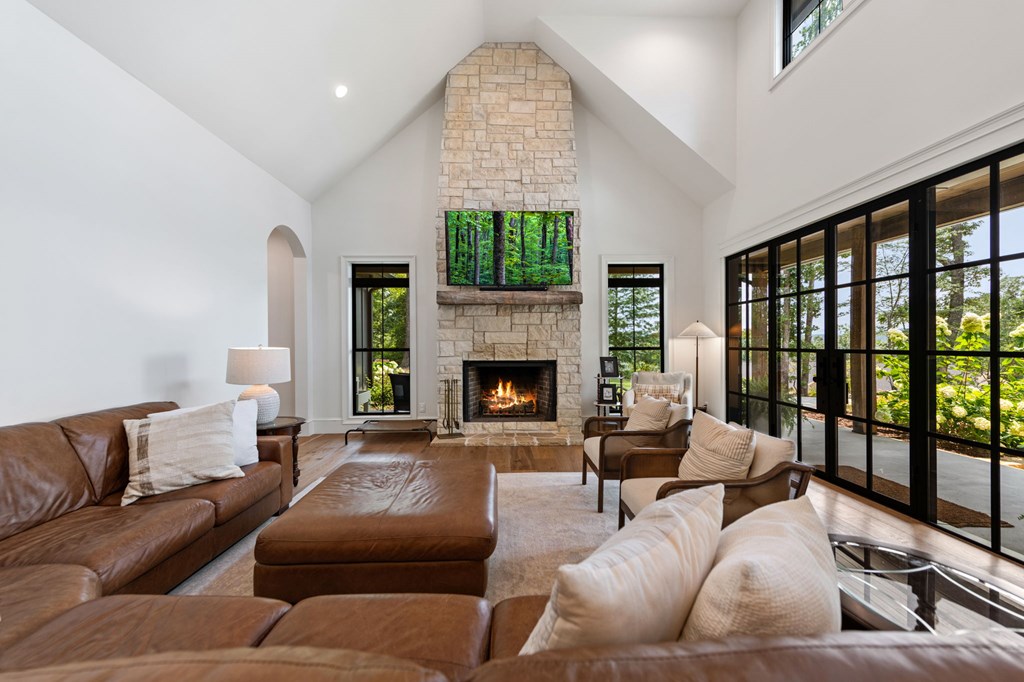 434875 Ellijay Active