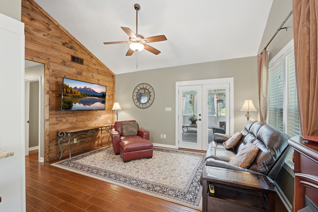 434876 Ellijay Active