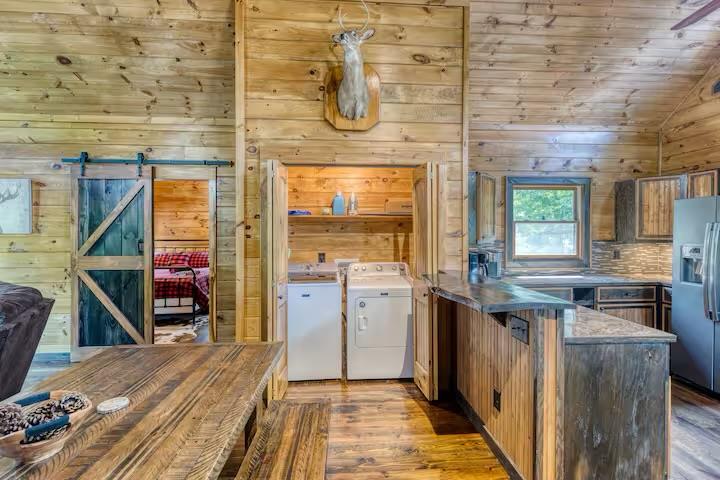 434887 Mineral Bluff Active