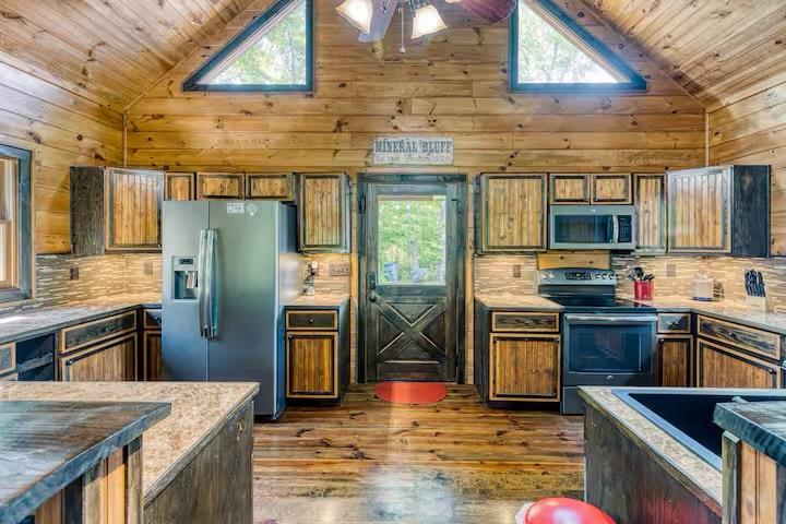 434887 Mineral Bluff Active