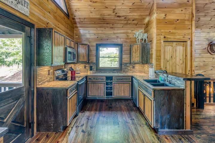 434887 Mineral Bluff Active