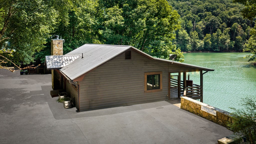 434893 Blue Ridge Active