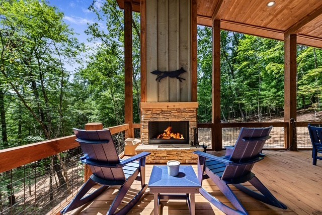 434896 Blue Ridge Active