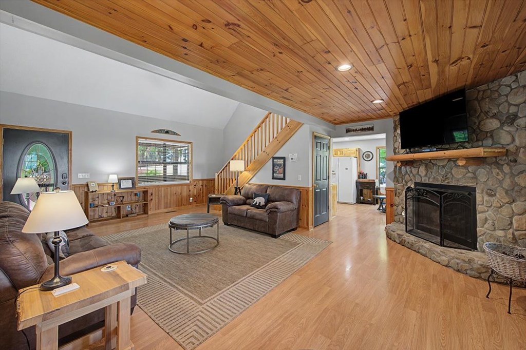 434900 Ellijay Active