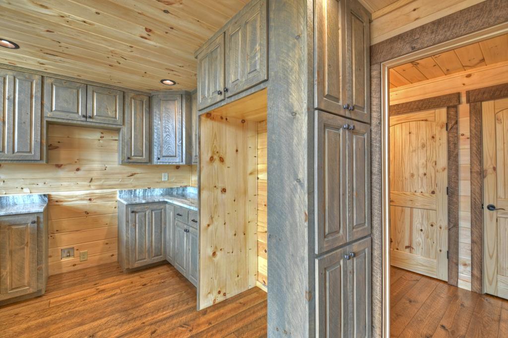434909 Morganton Active