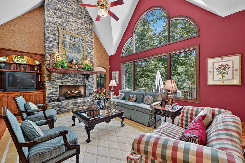 434915 Ellijay Active