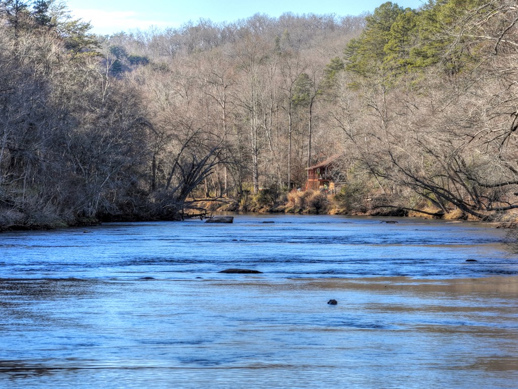 434917 Blue Ridge Active