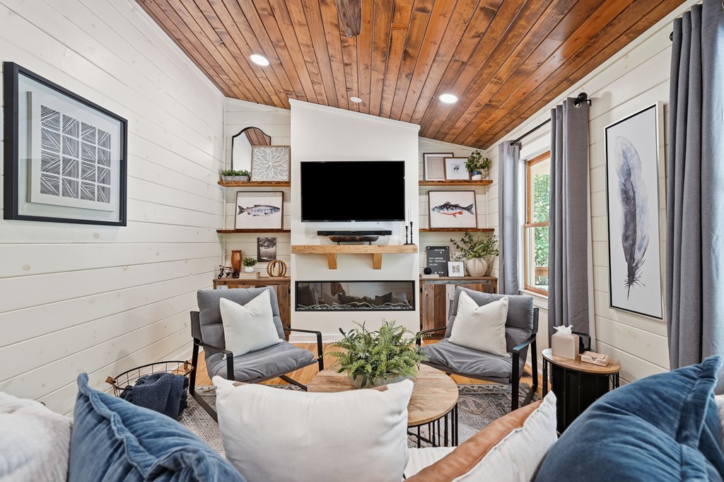 434922 Ellijay Active