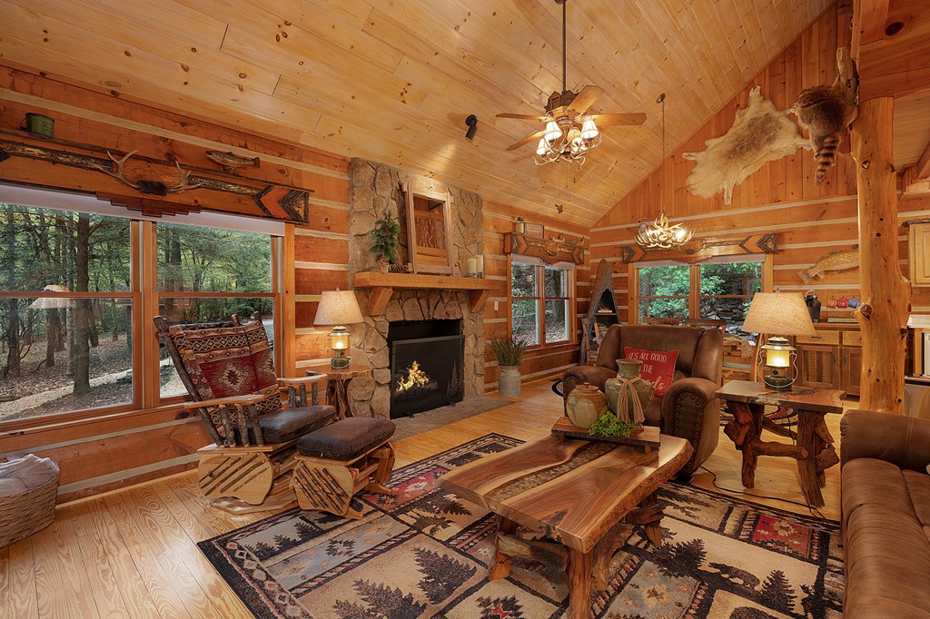 434924 Ellijay Active
