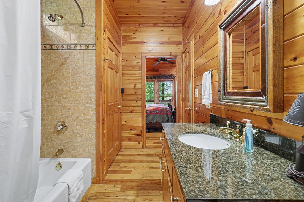434940 Morganton Active