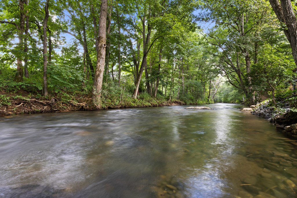 434946 Hiawassee Active