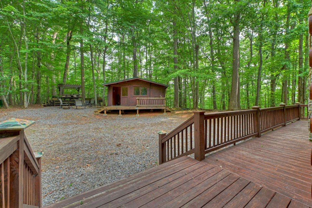434963 Blue Ridge Active