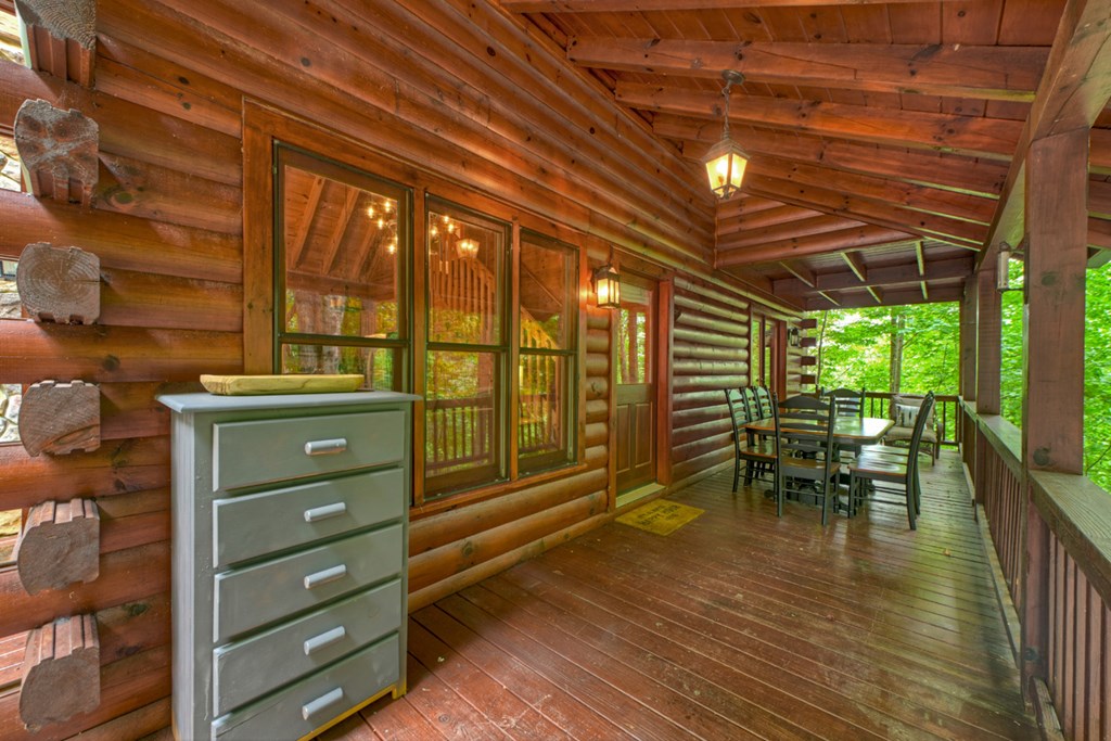 434963 Blue Ridge Active