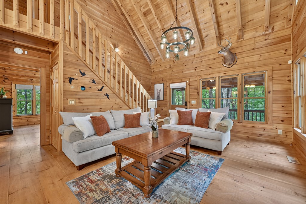 434963 Blue Ridge Active