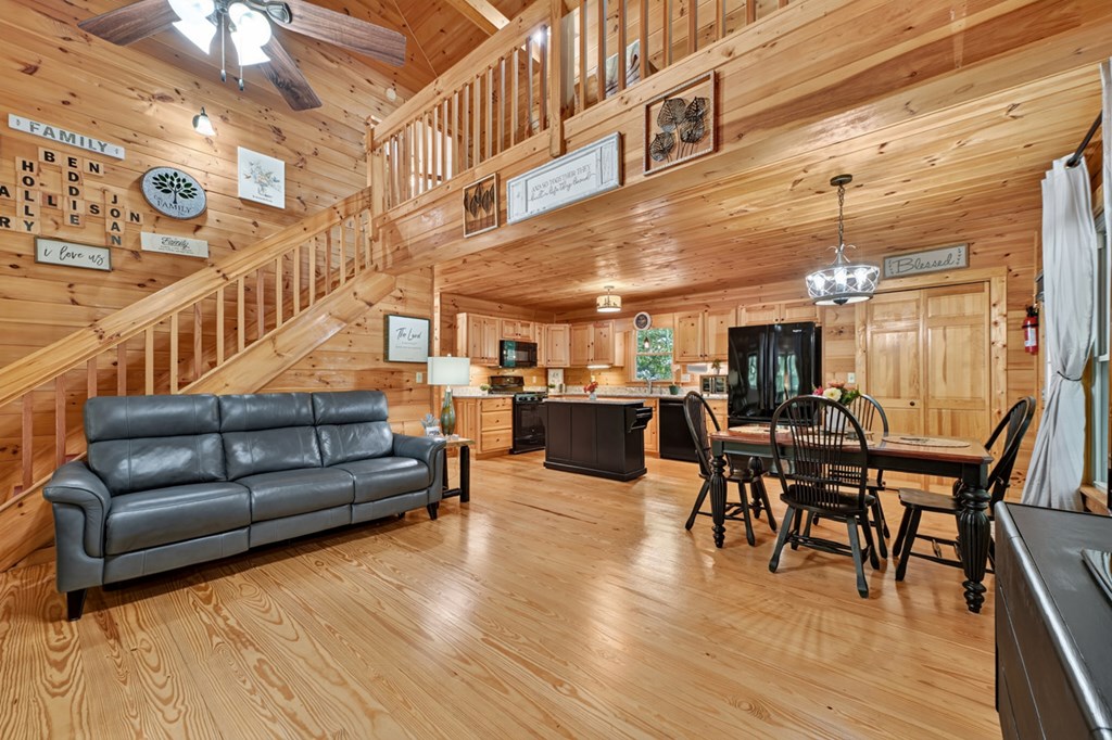 434973 Ellijay Active