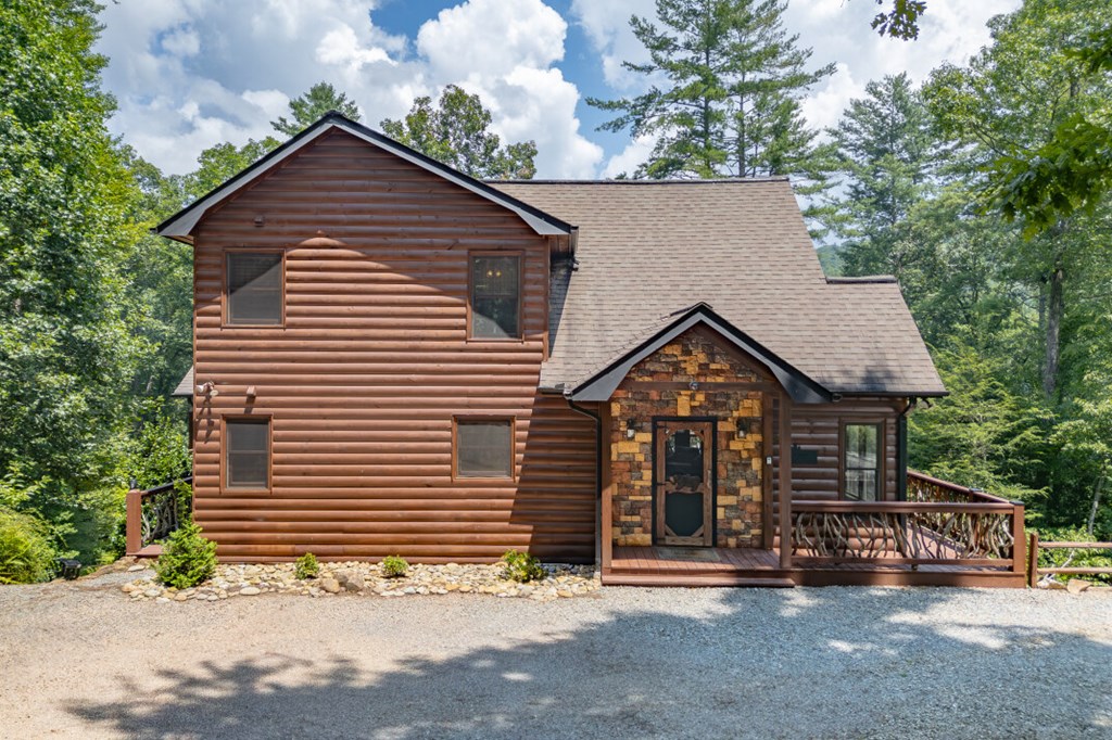 434984 Blue Ridge Active