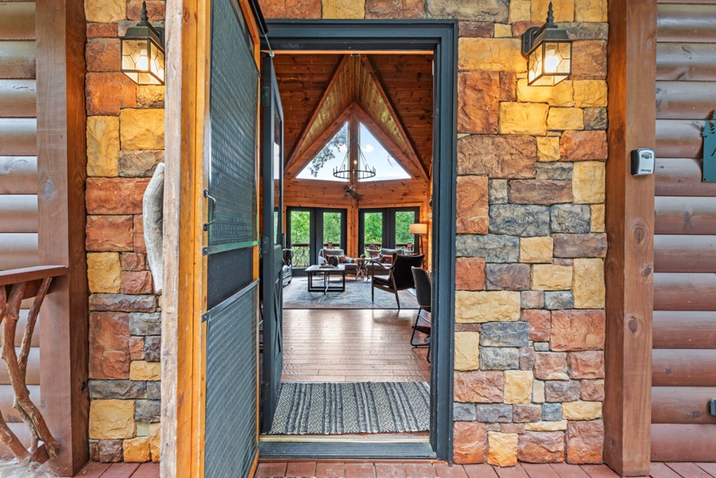 434984 Blue Ridge Active