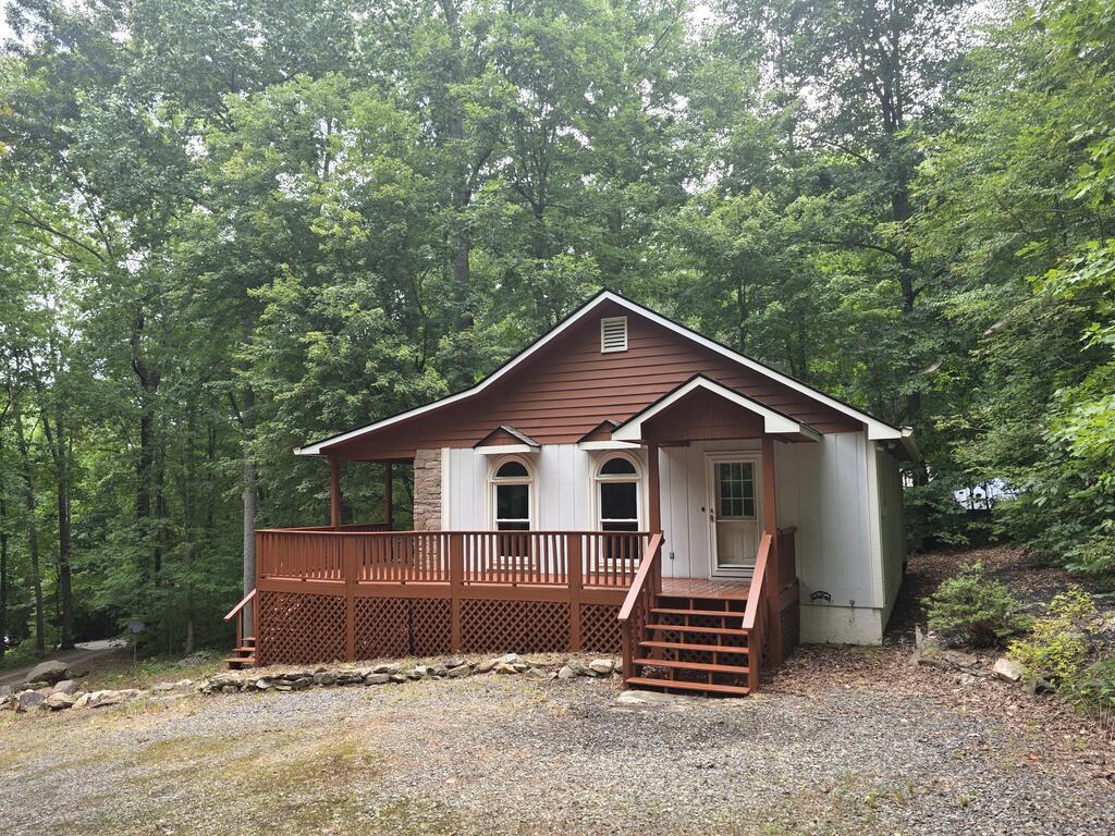 434998 Hiawassee Active