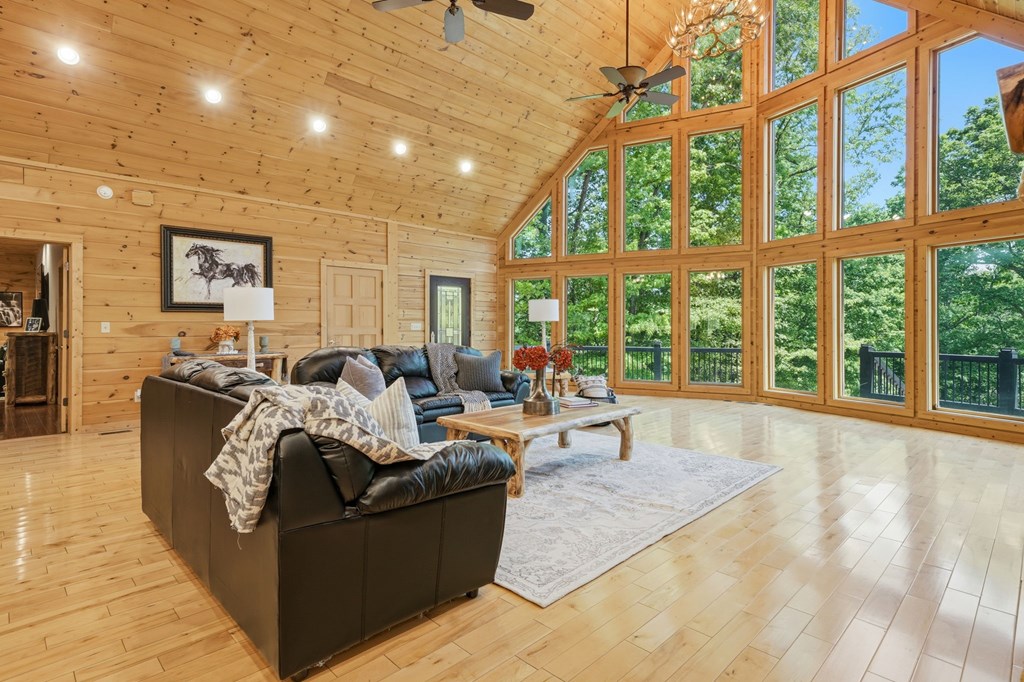 435001 Ellijay Active