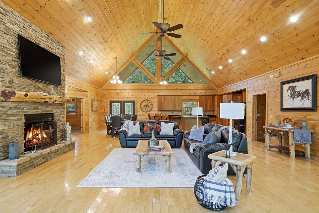 435001 Ellijay Active