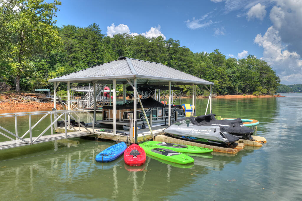 435005 Blue Ridge Active