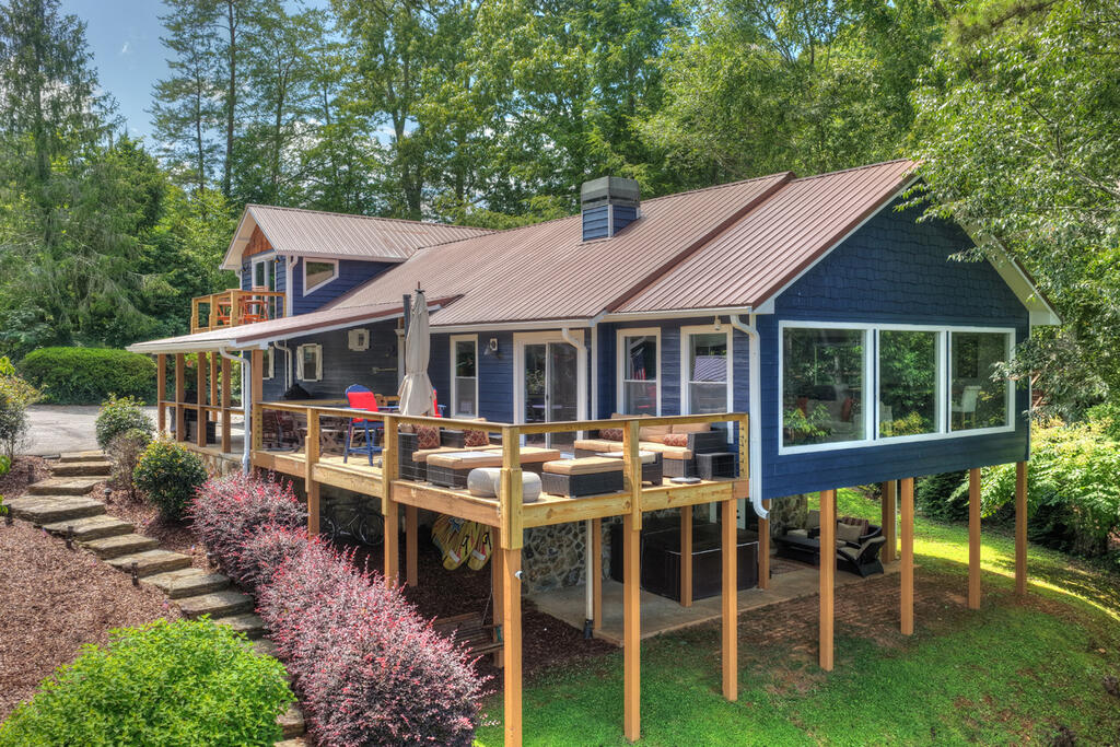 435005 Blue Ridge Active