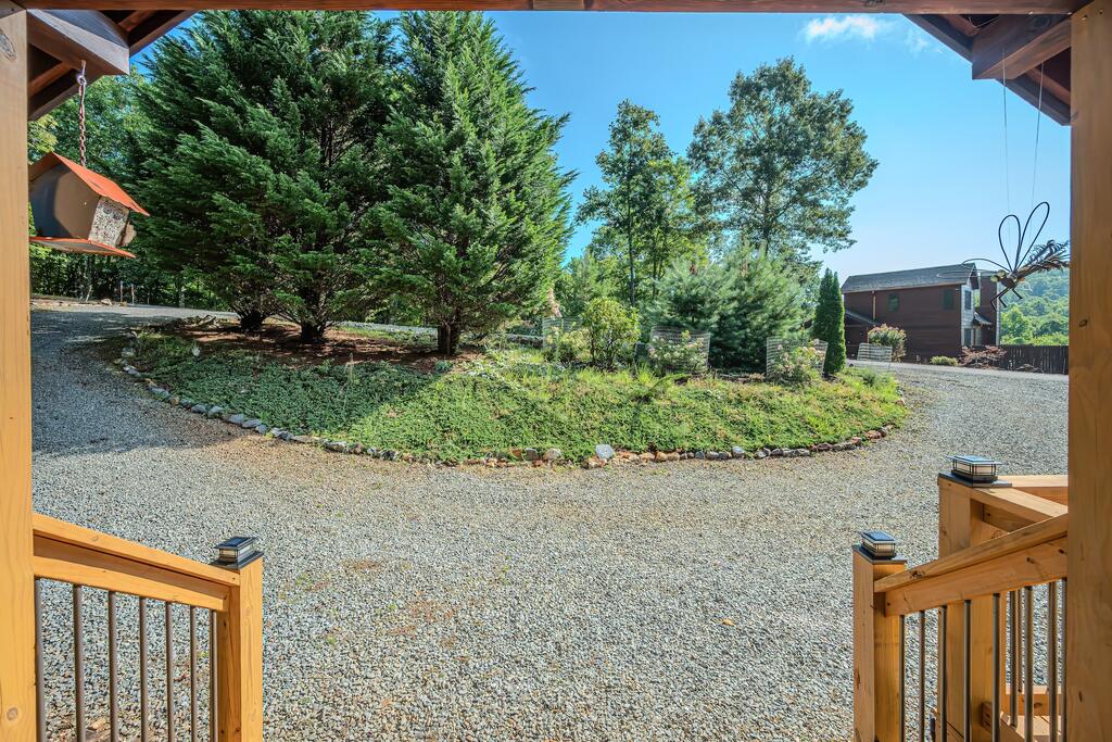 435013 Mineral Bluff Active