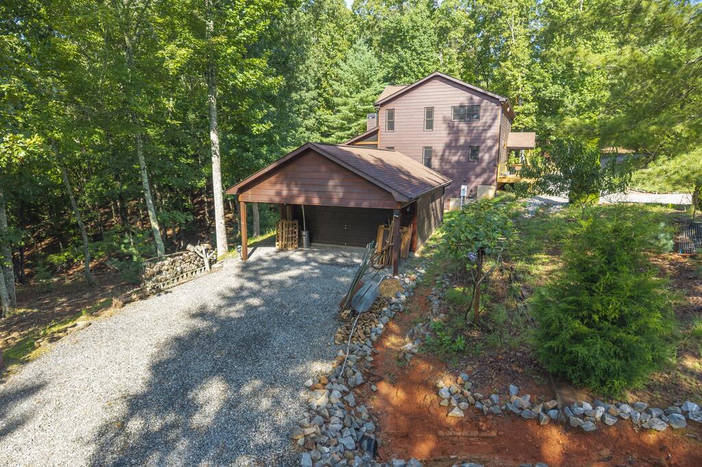 435013 Mineral Bluff Active