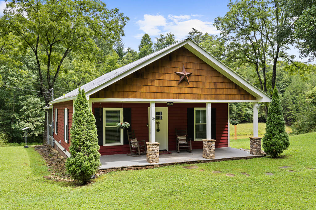 435022 Morganton Active