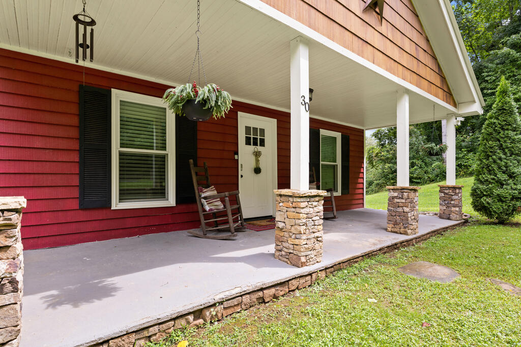435022 Morganton Active