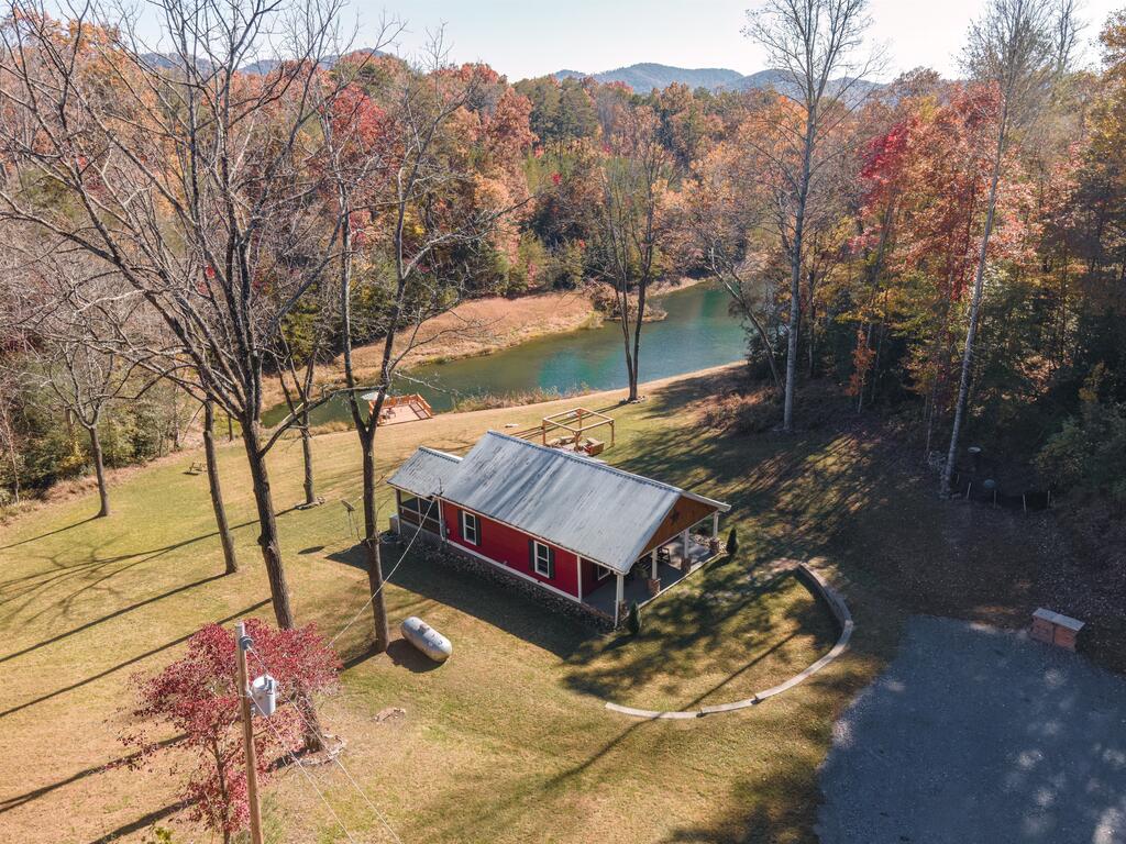 435022 Morganton Active