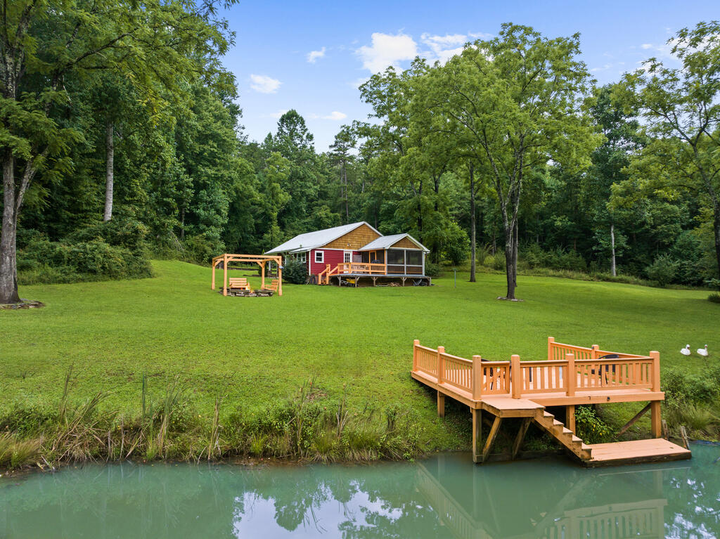 435022 Morganton Active