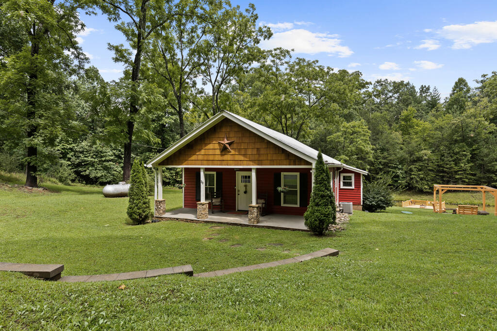 435022 Morganton Active