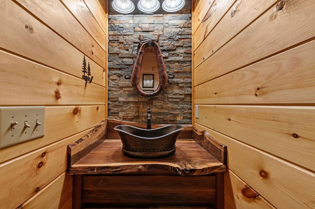 435027 Ellijay Active