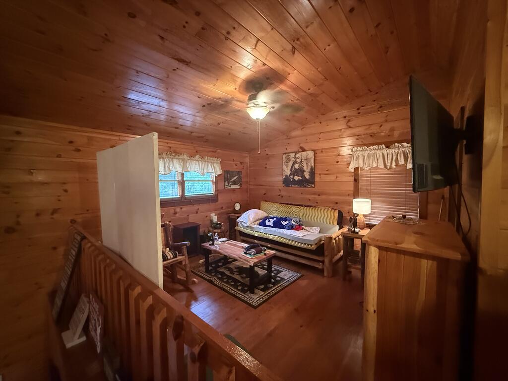 435030 Blue Ridge Active