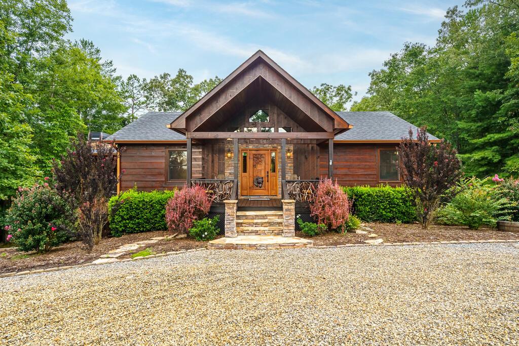 435041 Mineral Bluff Active