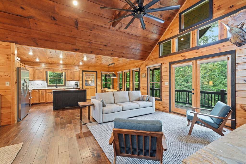 435041 Mineral Bluff Active