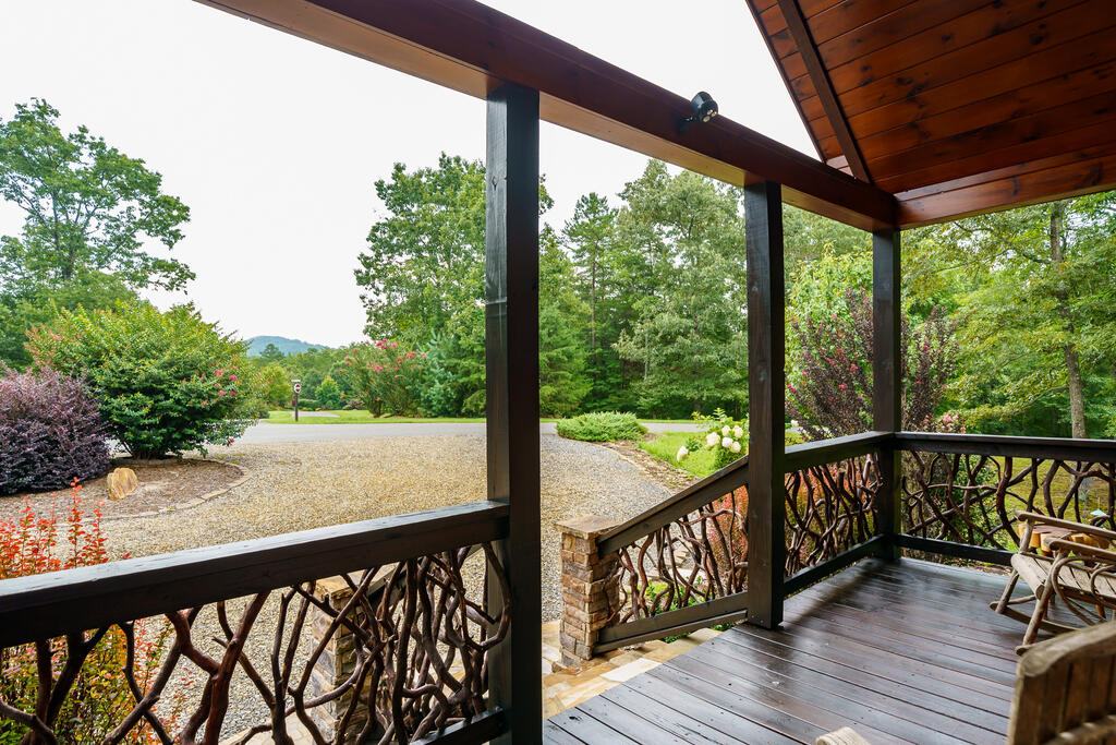 435041 Mineral Bluff Active