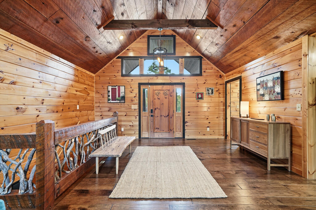 435041 Mineral Bluff Active