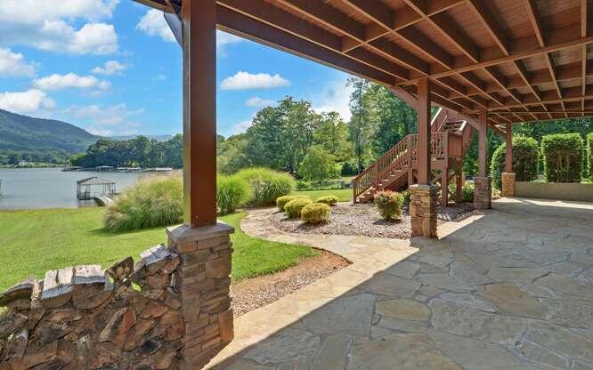 435081 Hiawassee Active