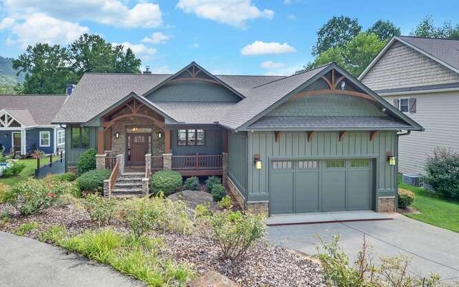 435081 Hiawassee Active