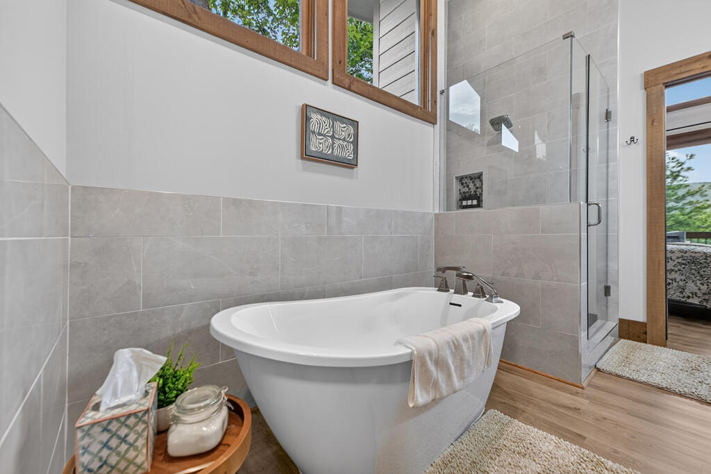 435083 Ellijay Active