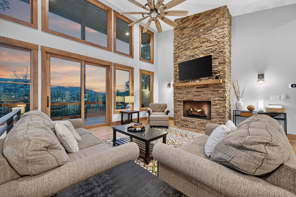435083 Ellijay Active