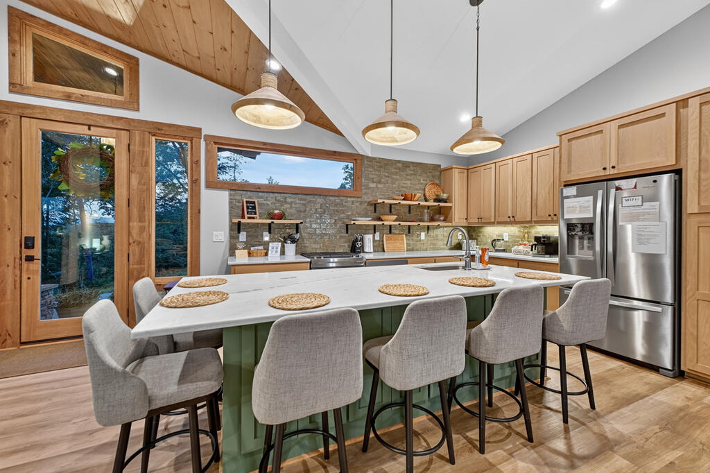 435083 Ellijay Active