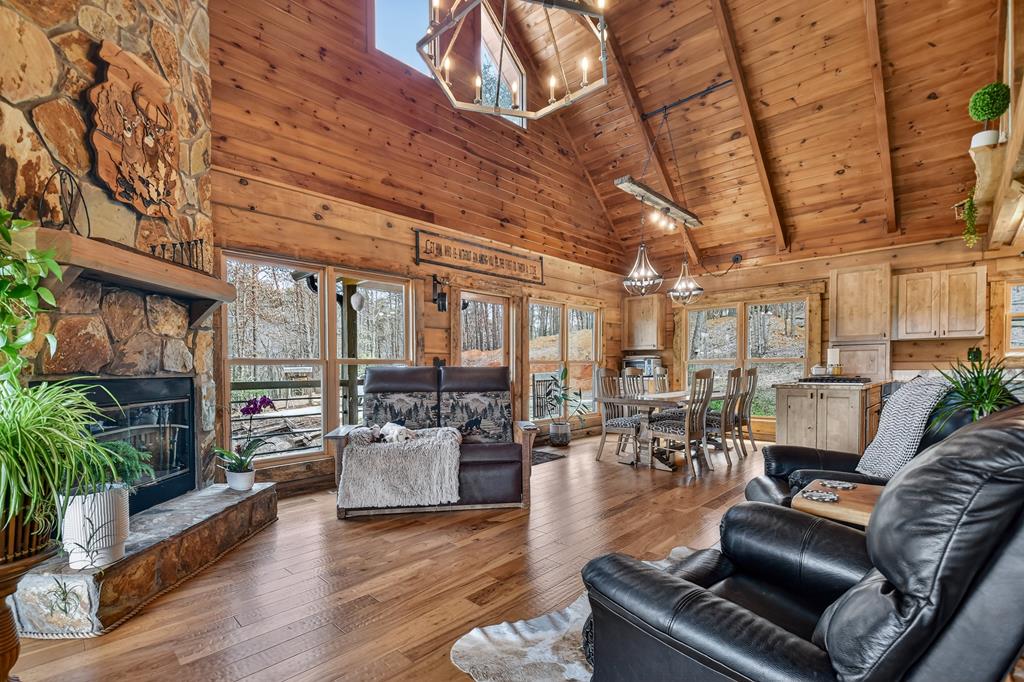 435086 Mineral Bluff Active