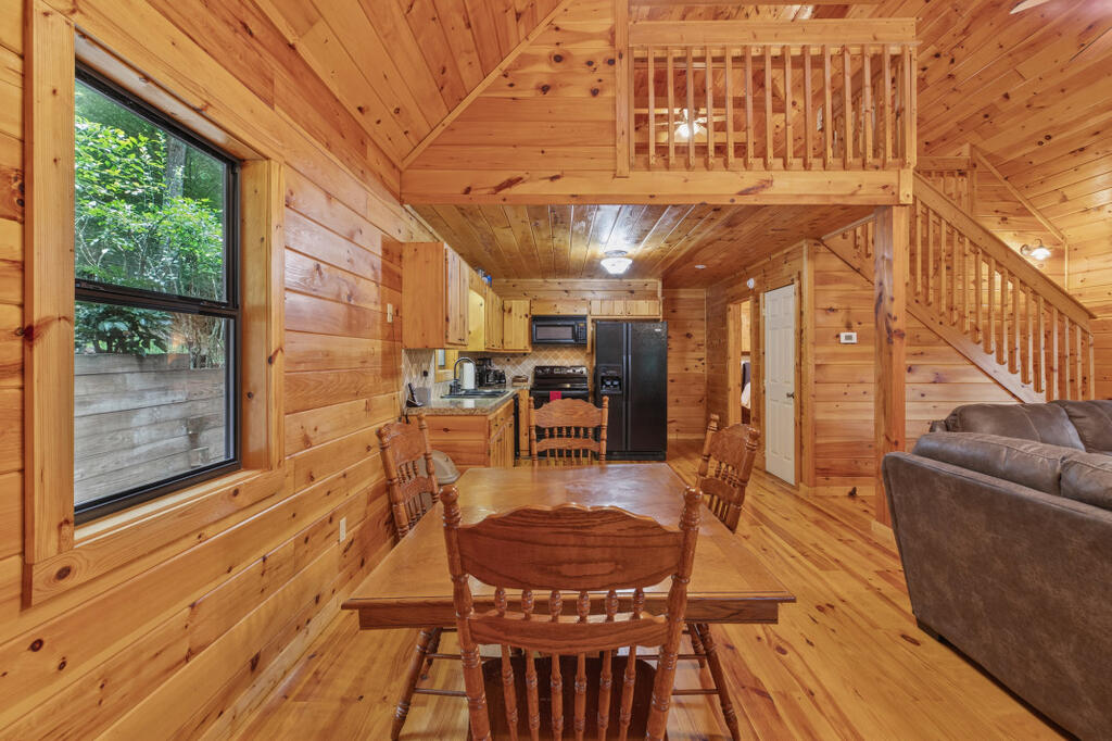 435097 Ellijay Active