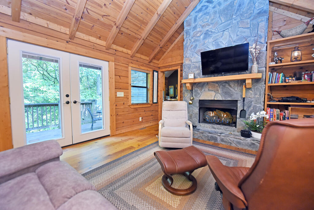 435108 Morganton Active