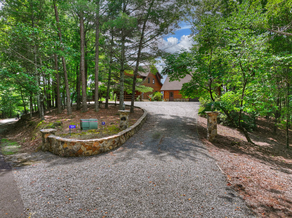435132 Morganton Active